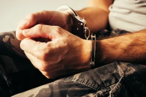 What Happens in Greenville If You Have a Bench Warrant in Another State?
